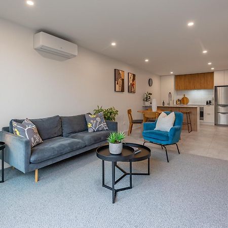 크라이스트처치 Urban Nest - Entire Townhouse And Free Parking 빌라 외부 사진