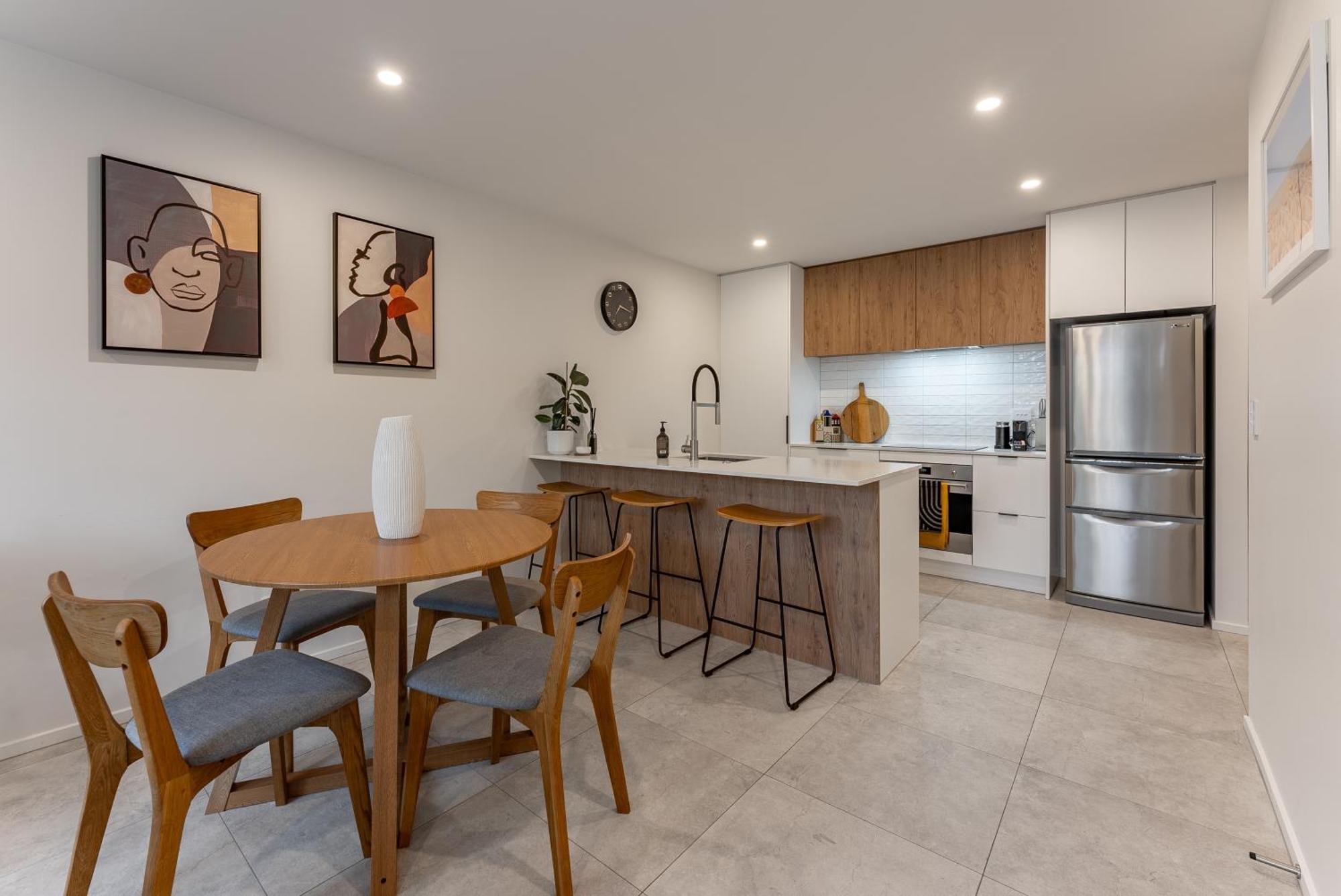 크라이스트처치 Urban Nest - Entire Townhouse And Free Parking 빌라 외부 사진